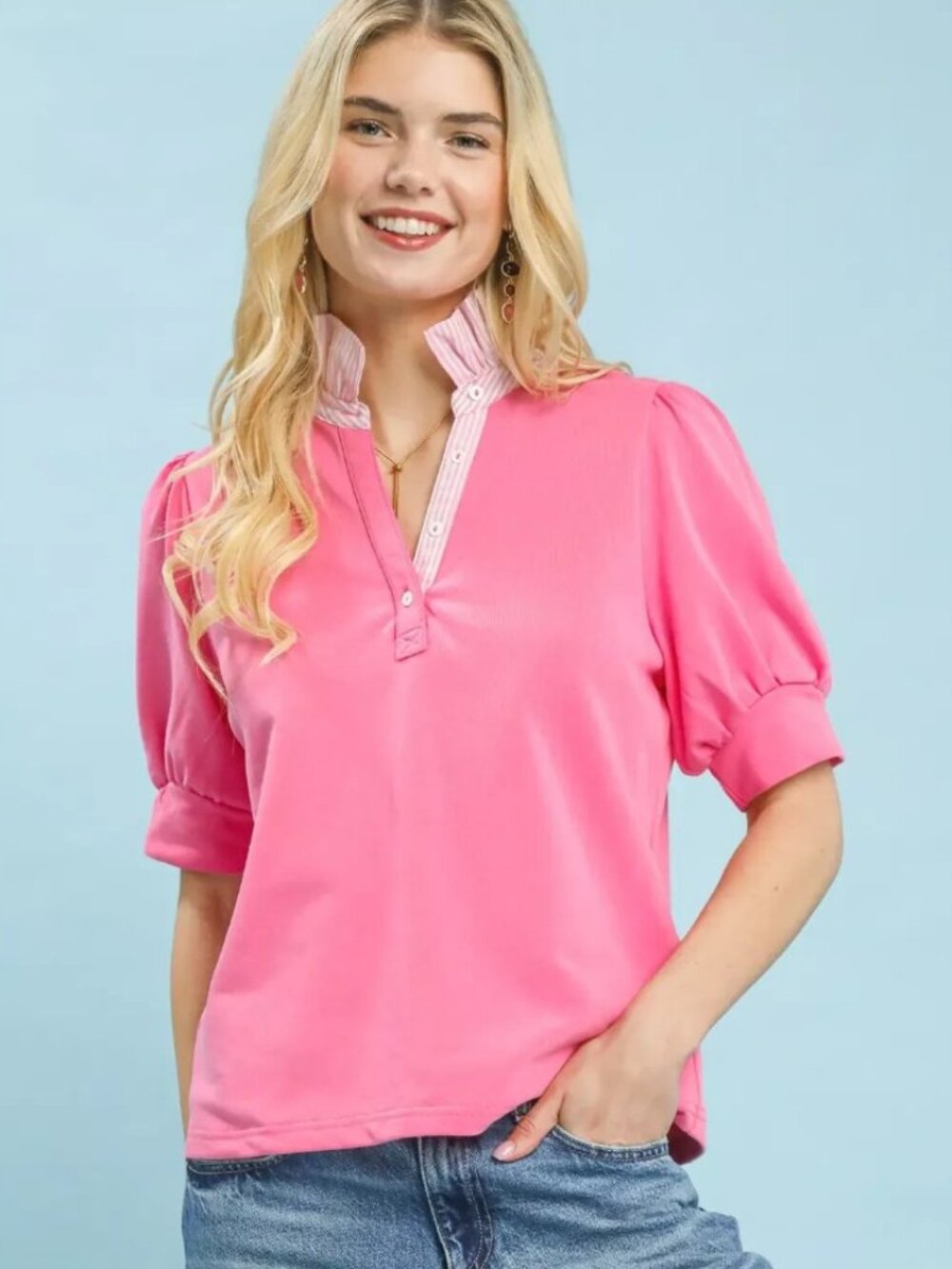 Umgee. Pink "Popover" Top with Puff Sleeves and Striped Ruffle Collar. Size L.